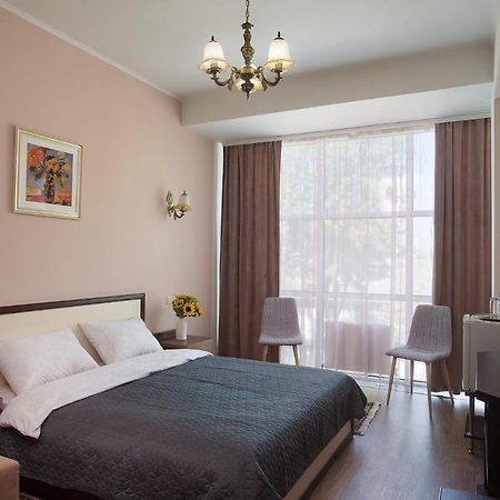 Art Hotel Chisinau Exterior foto