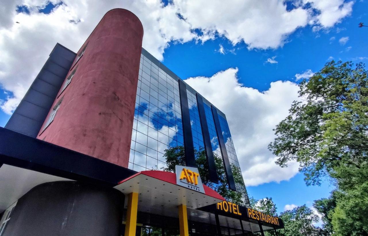 Art Hotel Chisinau Exterior foto